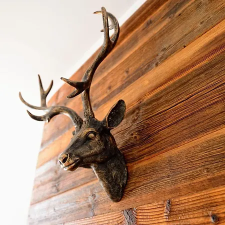 Апартаменты Schickes Chalet-apartment Mit Extra Schlafzimmer